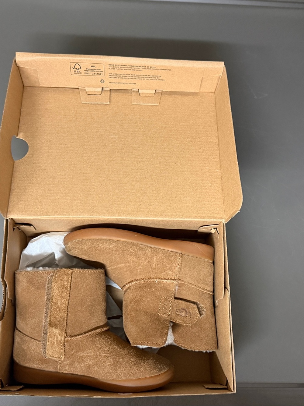 Ugg Kids Boot in Tan